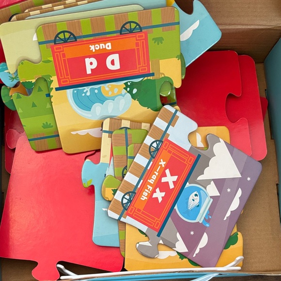 Alphabet Train Puzzle - Picture 4 of 4